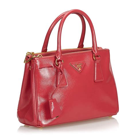 borsa prada rossa vintage